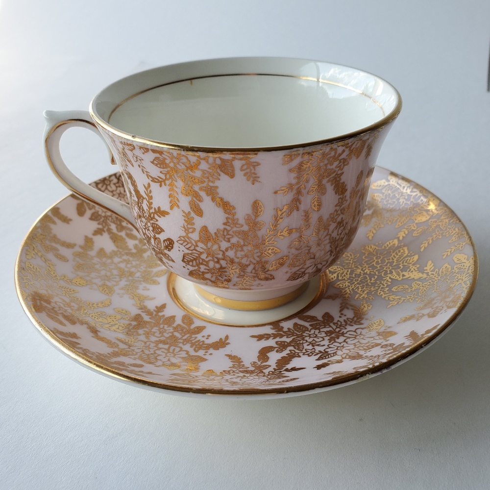 Vintage Pink & Gold Floral Teacup & Saucer
